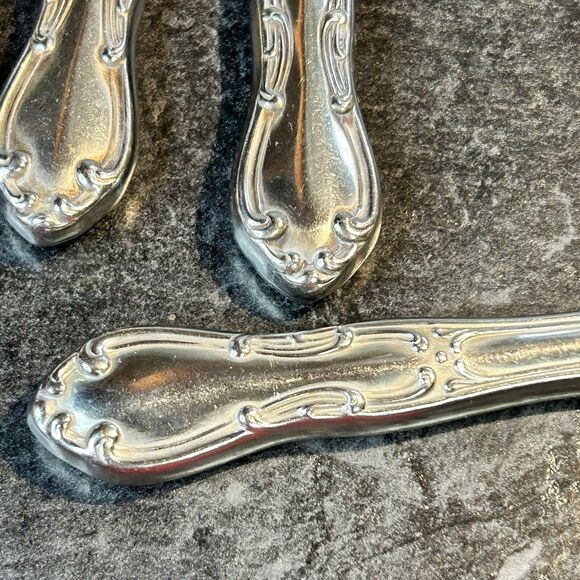 Set of 4 Towle MERRIMACK Stainless Steel Crafted USA Dinner‎ Knives - Picture 3 of 3